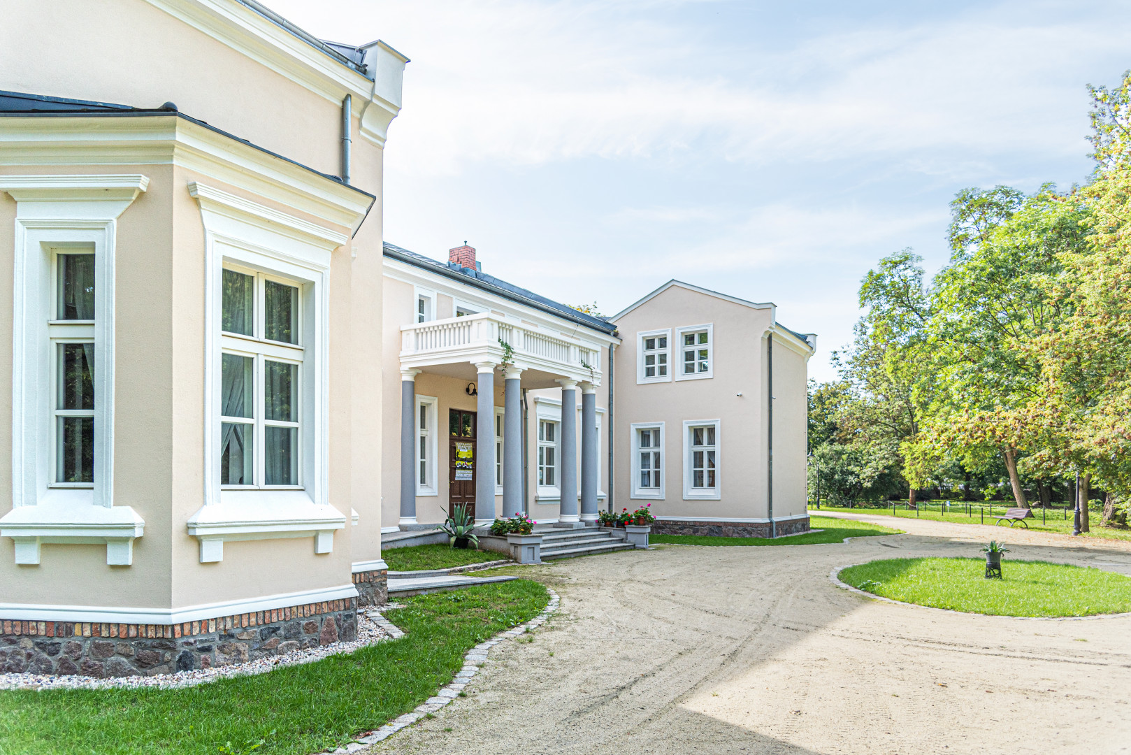 Pałac w Granowie