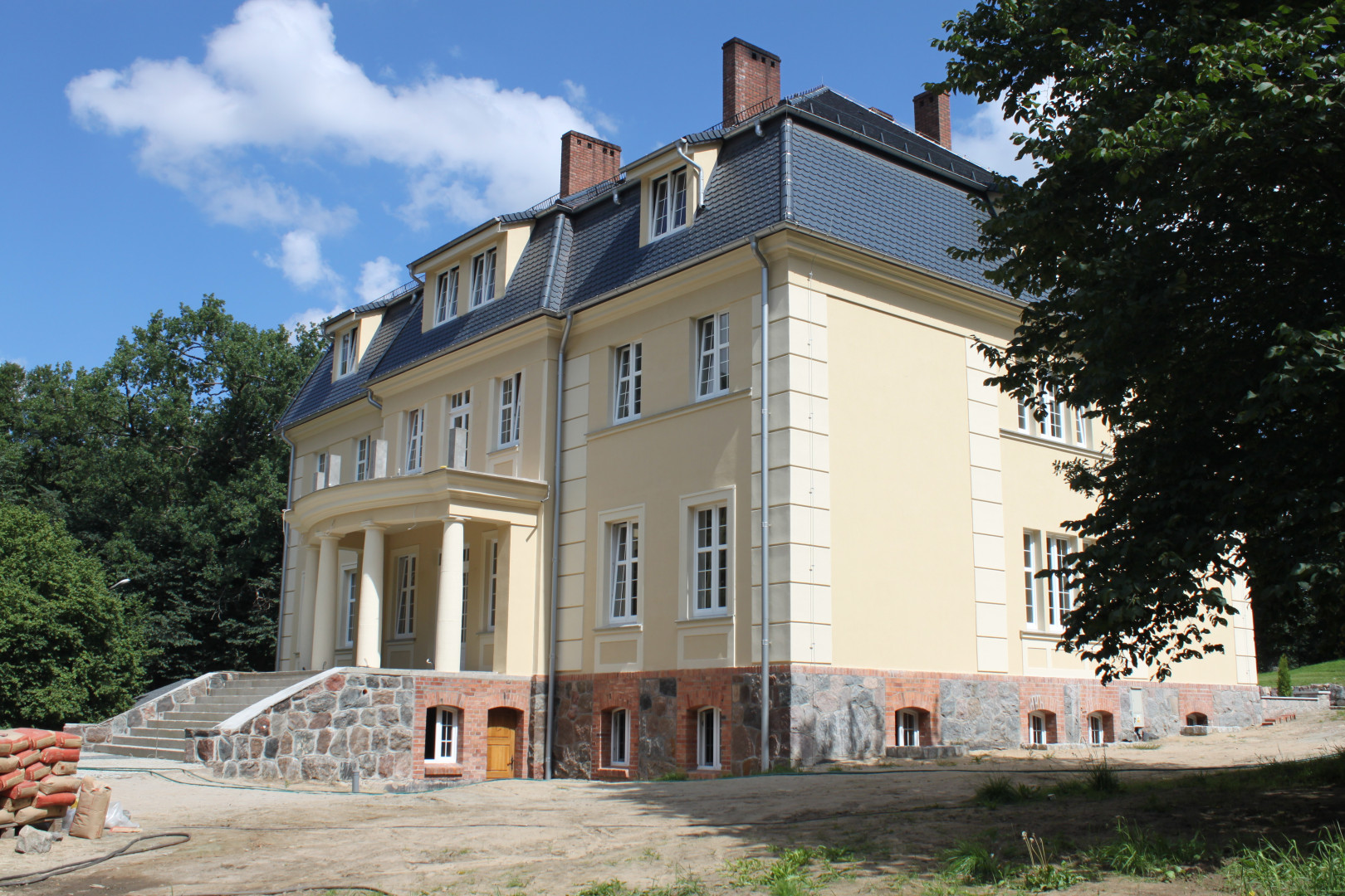 Pałac Ścięgnica