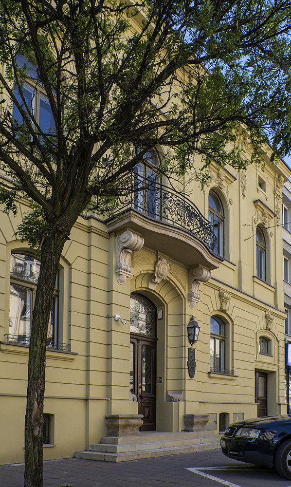 DOM GOŚCINNY AGH - „SIENKIEWICZÓWKA”