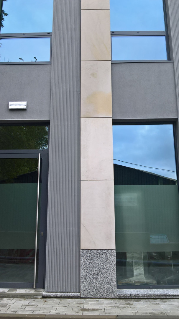 SYMETRIS BUSINESS PARK