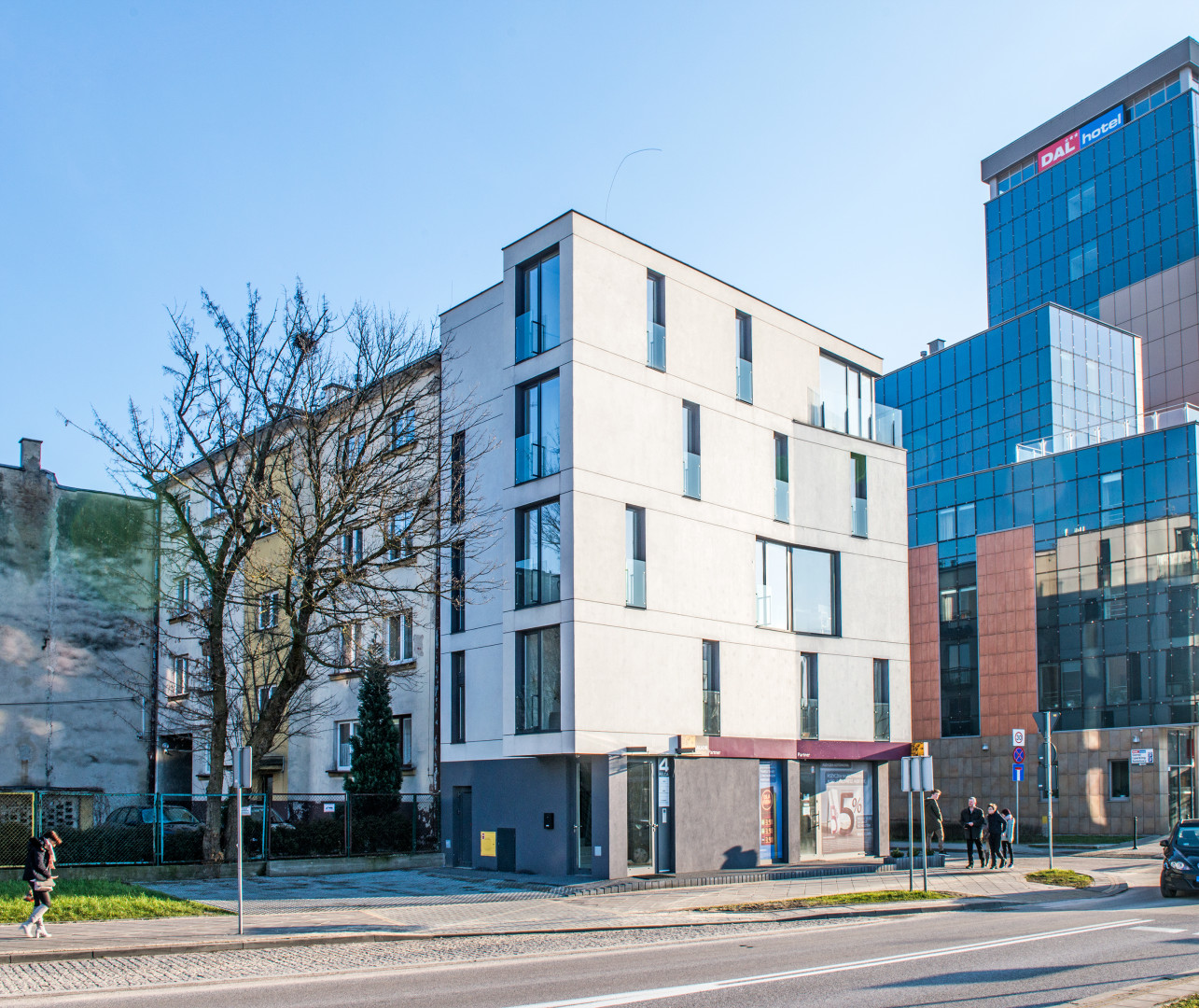 Budynek usługowy Kielce, ul. Mojżesza Pelca