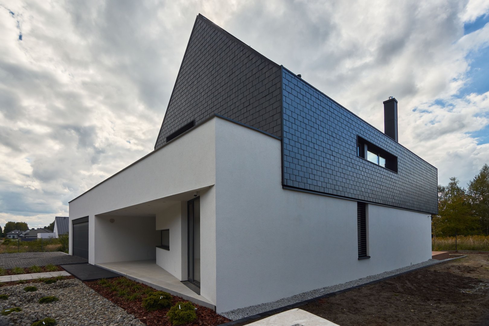 Compact house