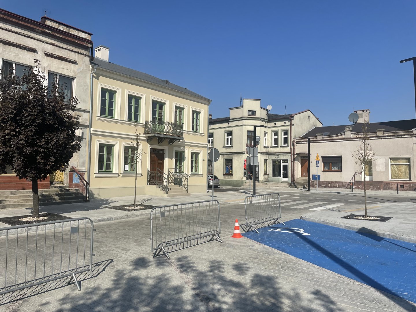 Plac Wolności 3