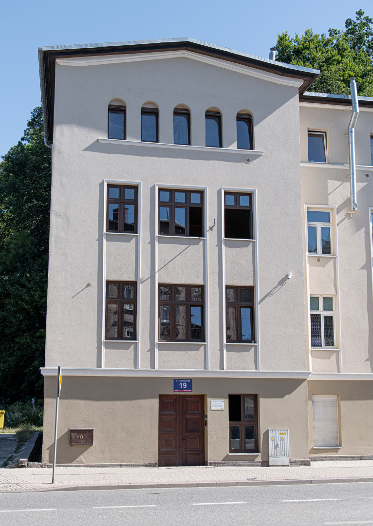 Kamienica 11 listopada 19