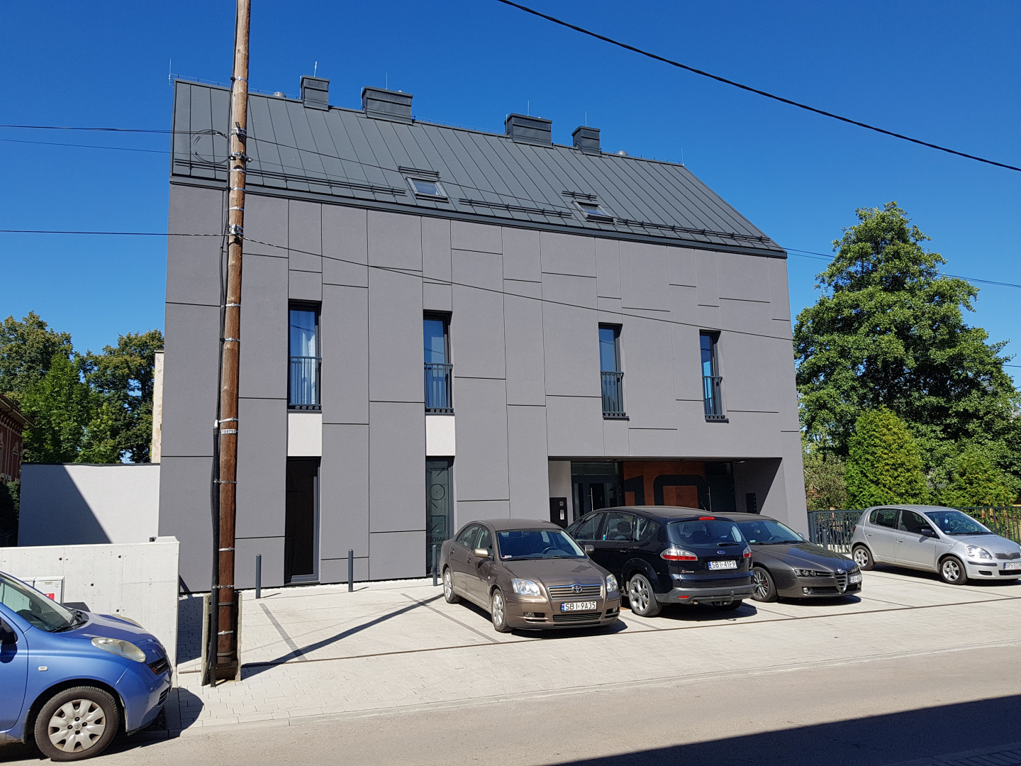 ZOMA HOUSE