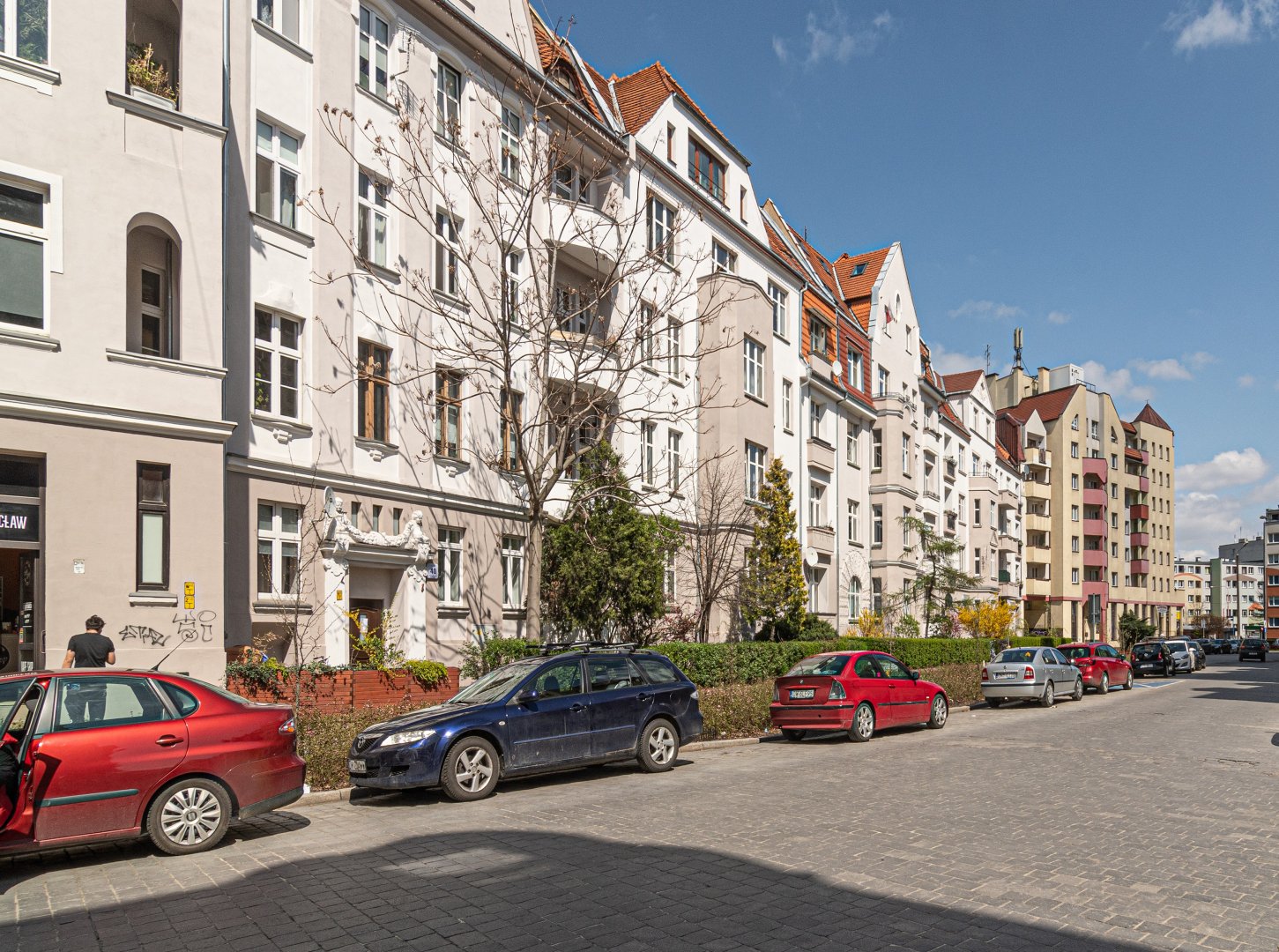 Kamienica ul. Wesoła 38-48